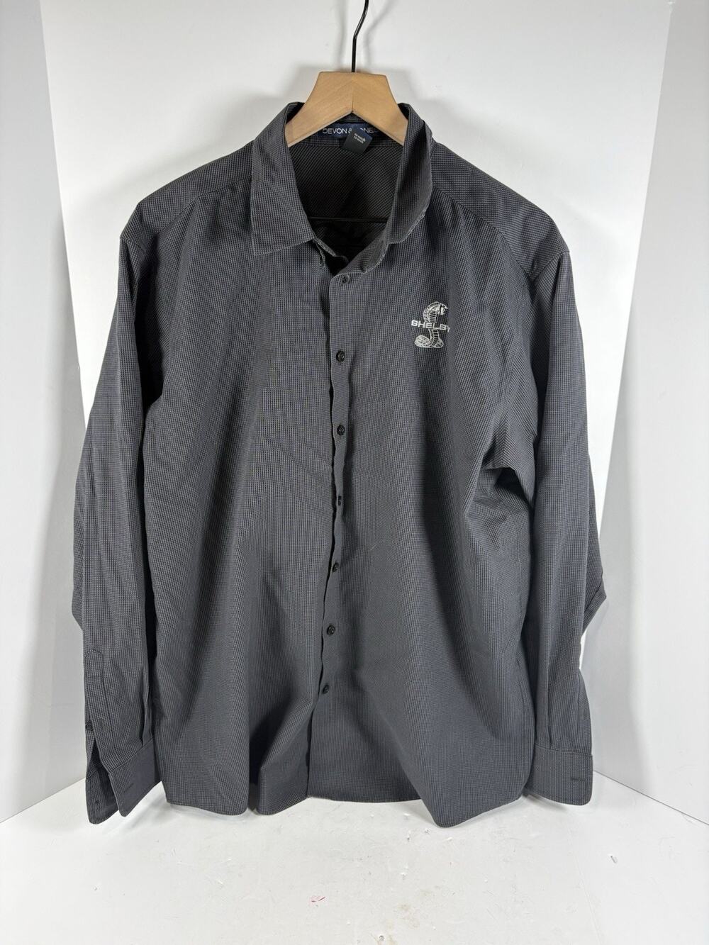 Devon & Jones Shelby Cobra Button Shirt Mens L Gray Black Long Sleeve Logo